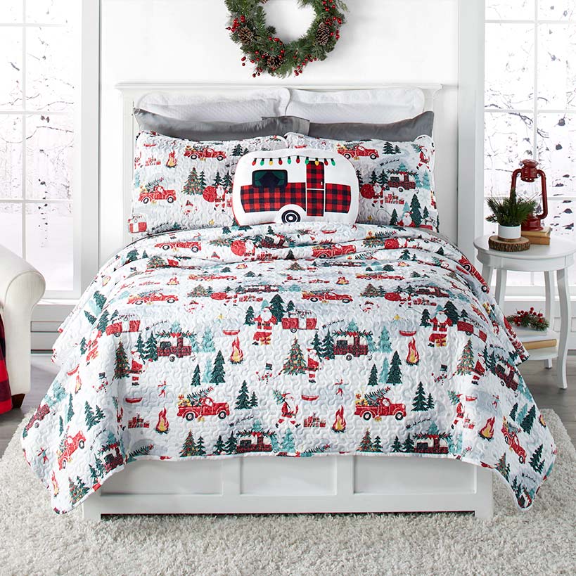 Christmas Camper Quilted Bedding Ensemble | The Lakeside Collection